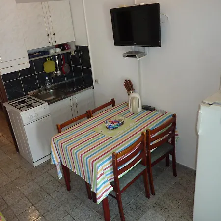 Branimira Xv Apartment *