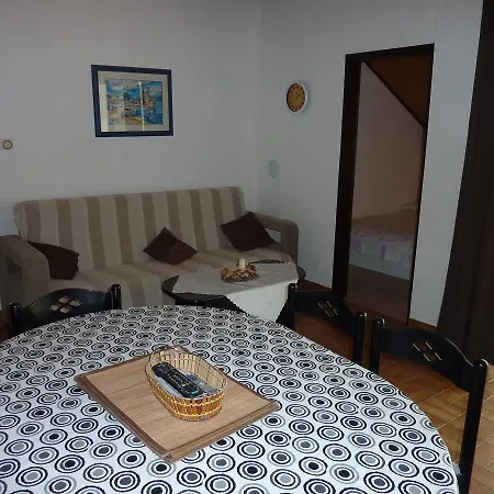 Apartment Branimira Xv Dračevac